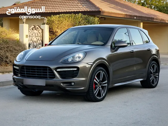 بورش Porsche Cayenne GTS 2014