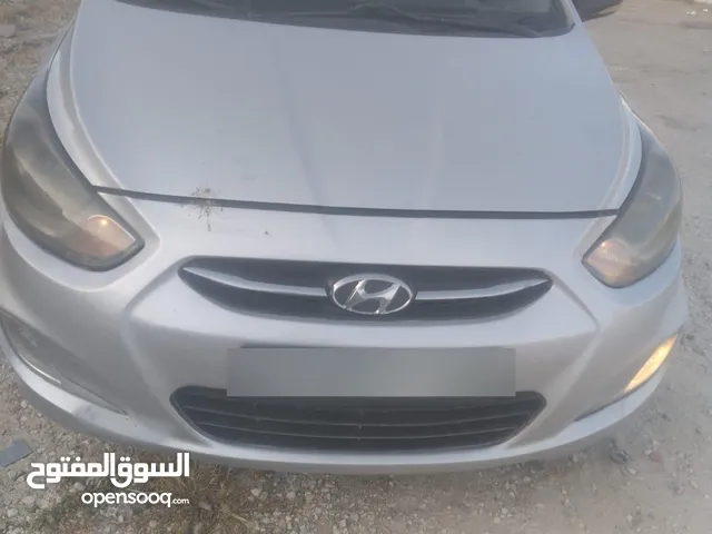 اكسنت ماطور 1600 ديزل اوتمات 4 غيار برايفت 2013 ترخيص 2012