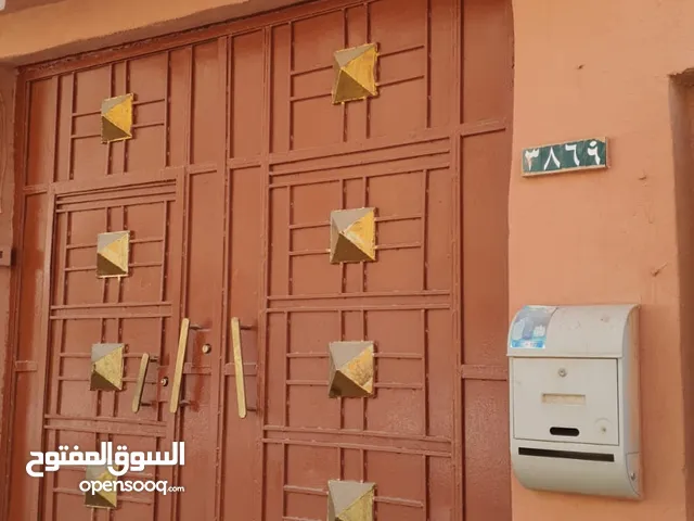 200 m2 2 Bedrooms Apartments for Rent in Al Riyadh Al Yamamah