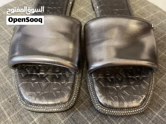 Dkny slippers