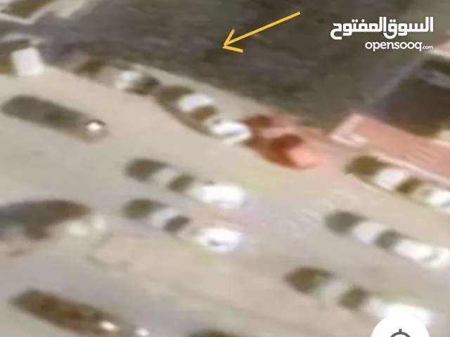 منزل تجاري وسكني على رئيسي الهضبة طول مقابل حي دمشق .بسعر كزيوني مش موجود في المنطقة للجادين
