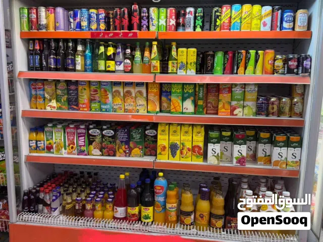 ثلاجه عرض إيطاليه مكشوفه ممتازه للبيع