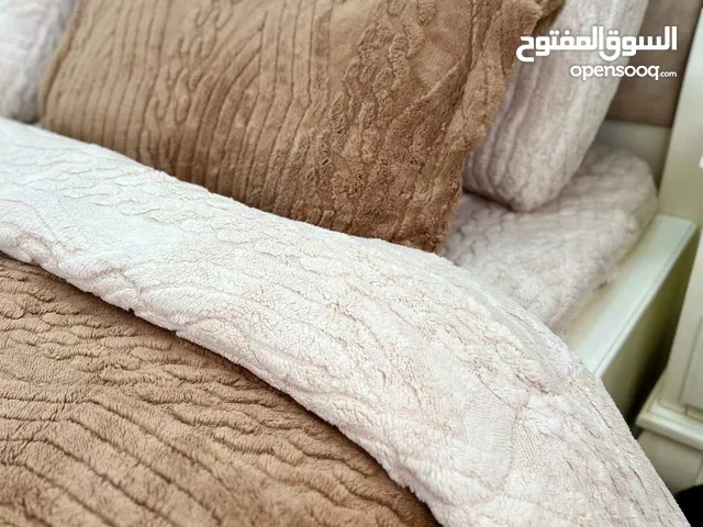 لحاف مميز و مرتب بتلاقوه بس عنا الاصيل.. خليك متميز