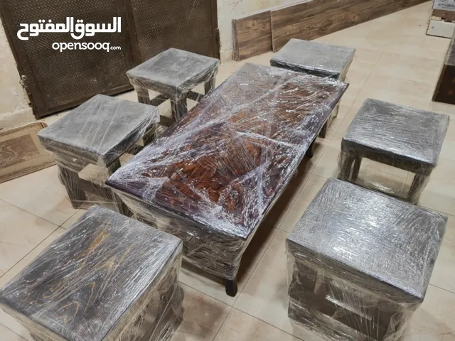 مناظر مصنوعه من خشب السويد للمنازل و للحدائق ويوجد 6  كراسي من خشب  السويد مع طاوله تفصيل جديد ودهان