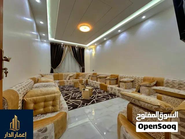 #شقق #مفروشة فاخرة #للإيجار في أرقى وأجمل أحياء صنعاء – بيت بوس نظام 4 غرف واسعة + 3 حمامات ومطبخ