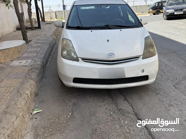 Used Toyota Prius in Amman