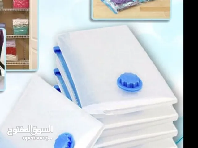 أكياس لحفظ وتخزين المفارش والملابس بخاصية شفط الهواء من داخلها