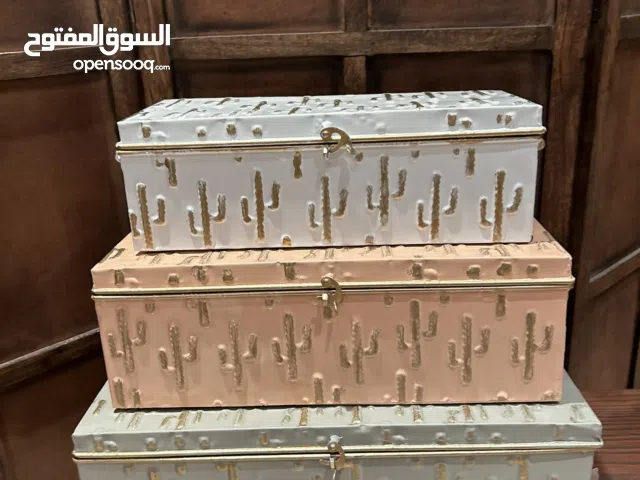 صناديق حديد 3أحجام والوان مع بعض