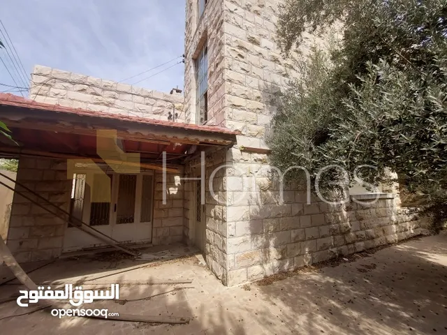 فيلا تجاري مكاتب للايجار في جبل عمان - الدوار الاول  بمساحة بناء 450م