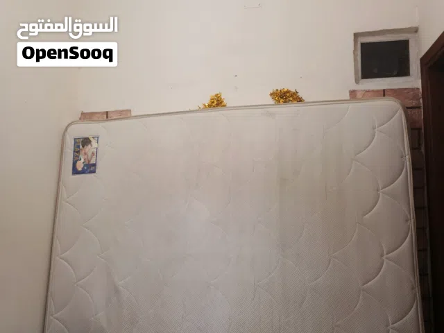 فرشة نوم زمبركيه  تخت مزدوج 200 ب180 بسعر 15دينار