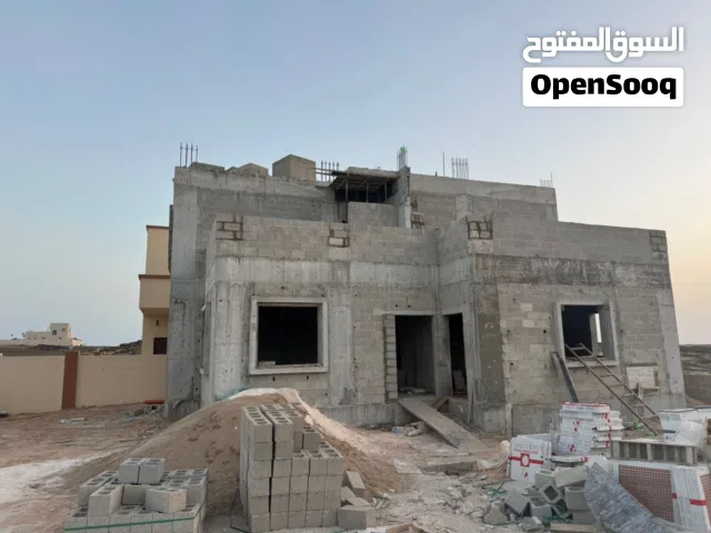 فلة في ولاية طاقة بمحافظة ظفار