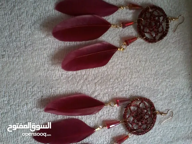 حلقات للاذن بالوان مختلفة