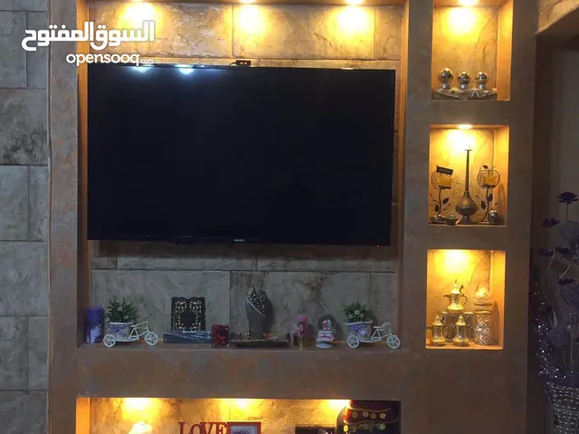 225 m2 3 Bedrooms Apartments for Sale in Salt Al Balqa'