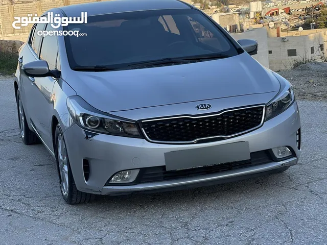 Used Kia K3 in Hebron