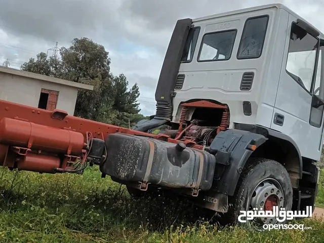 Chassis Iveco 1999 in Benghazi