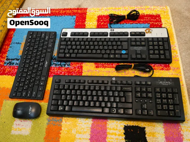 كيبوردات عدد 3 وماوس  مستخدمة للبيع