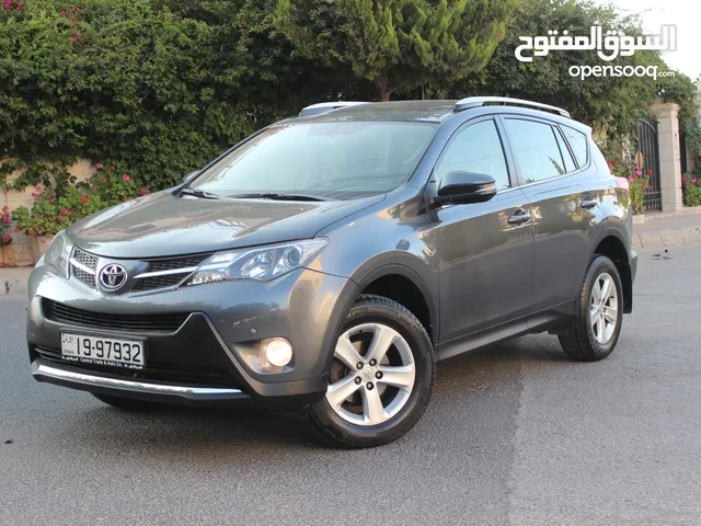 تويوتا رف فور بنزين 2013 وارد وكاله عداد 50 الف كم فقط