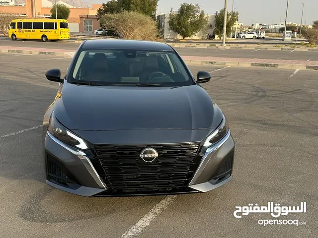 Used Nissan Altima in Al Ain