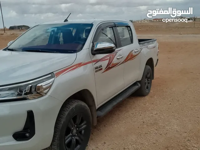 Used Toyota Hilux in Mafraq