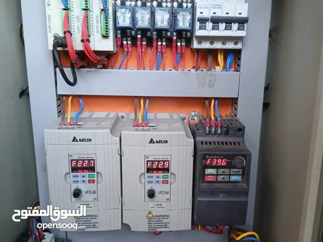 الحلول الصناعيه وبرمجه ال  plc delta ،HMI ,VSFD
