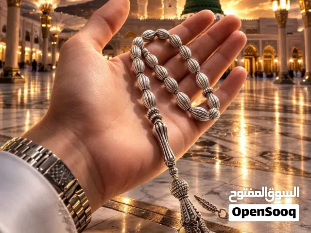 معدن مطلي بالفضة