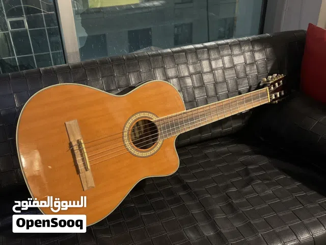 جيتار هاند ميد للبيع