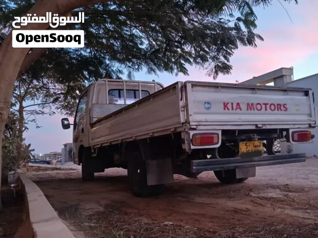 2002 كيا اخرى