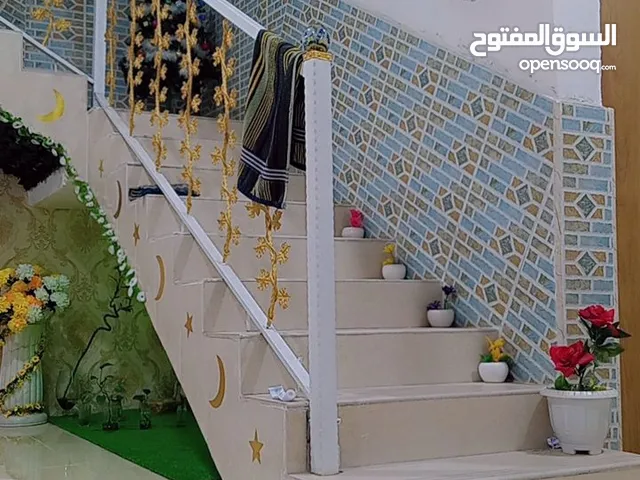 130 m2 2 Bedrooms Townhouse for Sale in Basra Al-Yuba
