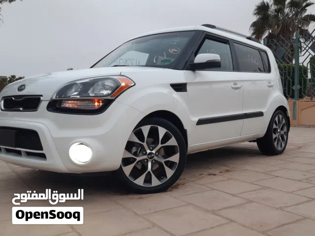 2013 كيا سول EX