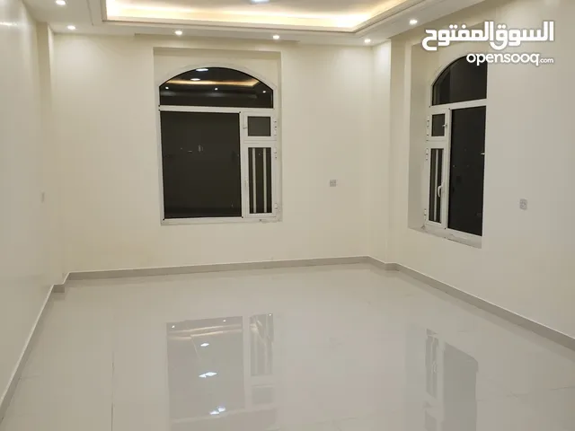 140 m2 4 Bedrooms Apartments for Rent in Sana'a Haddah