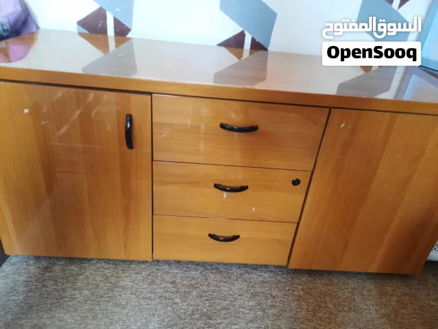 طاولة شاشة و طاولة صالون و طاولات ضيافة