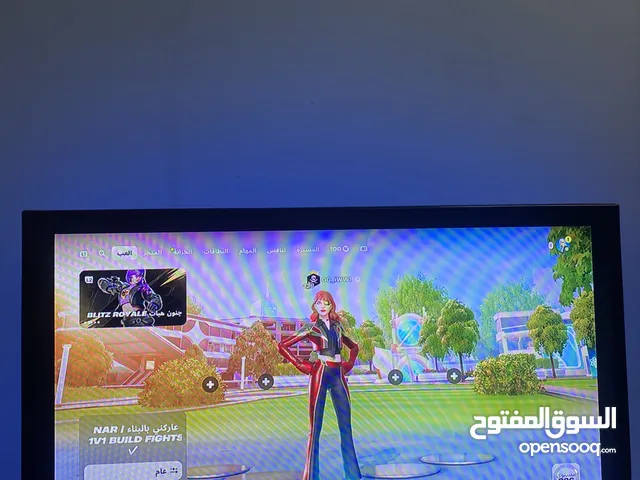 شاشه امورها طيبه م فيها شي للبيع او للبدل مع شاشه جيمنج شوف الوصف