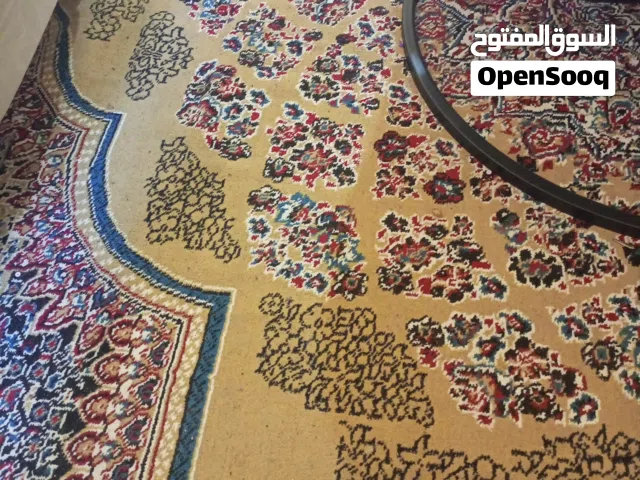 سجادة نظيفة طول4. ف3 تنفع لغرفة معيشة خالية من العيوب