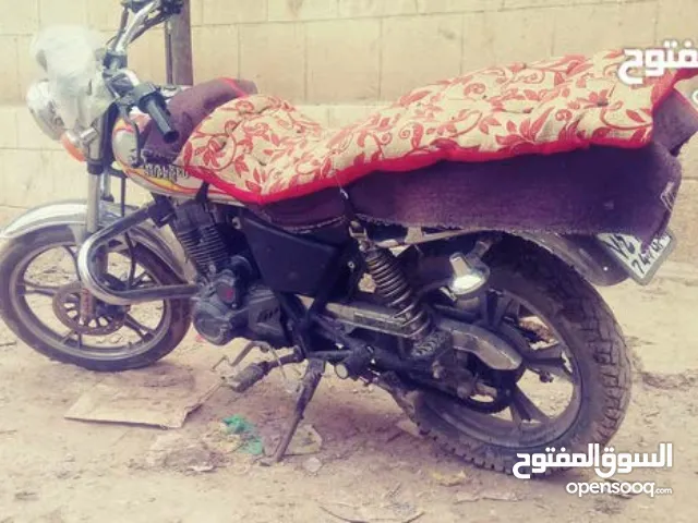 فاخر من الاخر  للبيع دراجه ناريه نوع الوليد حجم المحرك 150سي سي موديل 2020 كرررررت مجمرك جاهز مستخدم