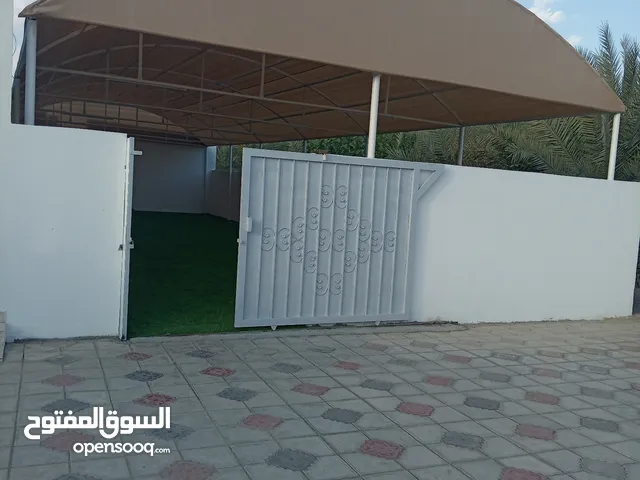 2 Bedrooms Chalet for Rent in Al Sharqiya Ibra