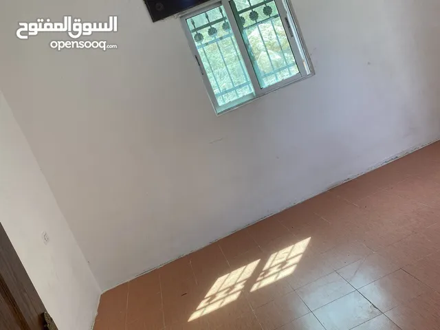 120 m2 4 Bedrooms Apartments for Rent in Amman Um al Basateen