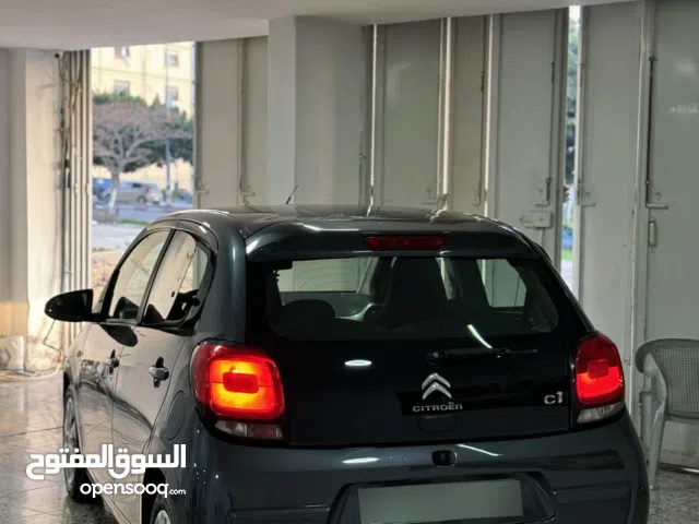 ستروين 2017c1 ماشيه 74 الف مطور 1200 قطاره بنزين