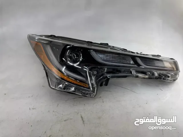 للبيع ليت كرولا تجاري نظيف بس LED فيه مشكله وباقي كل شي اموره طيبه