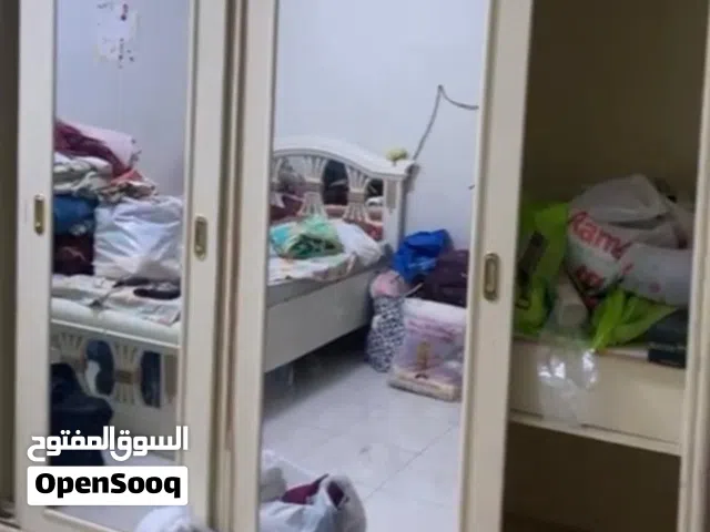 سرير + خزانه ملابس