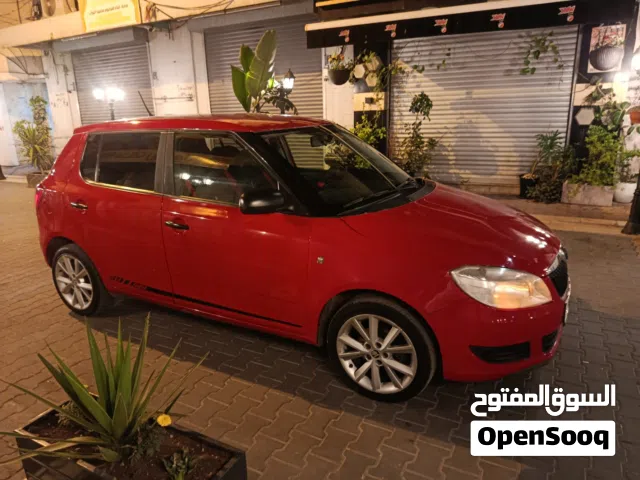 سكودا فابيا 2012