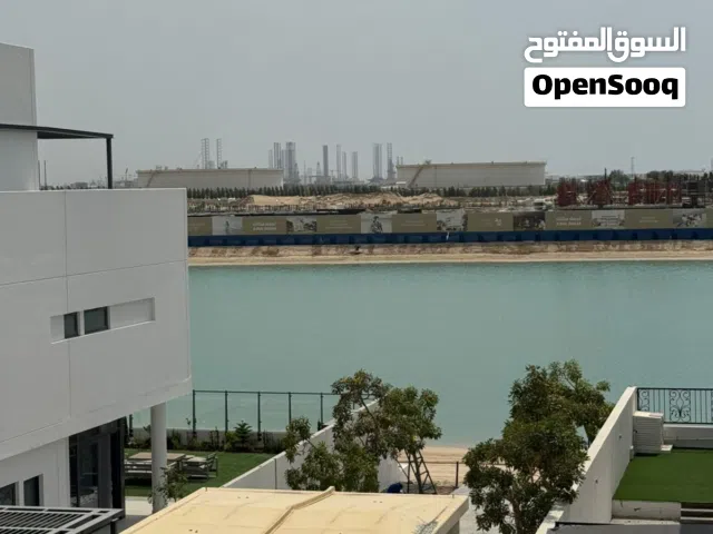 380 m2 4 Bedrooms Villa for Rent in Sharjah Hamriyah Free Zone