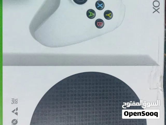 جهاز اكس بوكس سريس اس نضيف جدا مع الكارتونه ويده الاصليه مال جهاز
