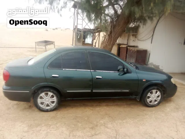 2004 Nissan Sunny S