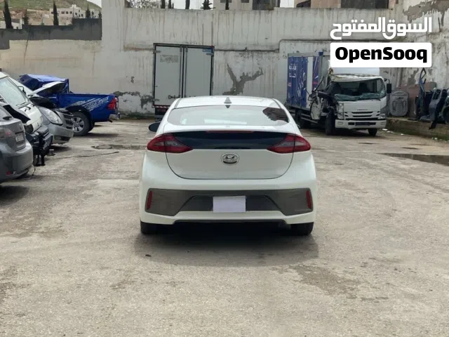 2018, هيونداي, ايونيك, Standard