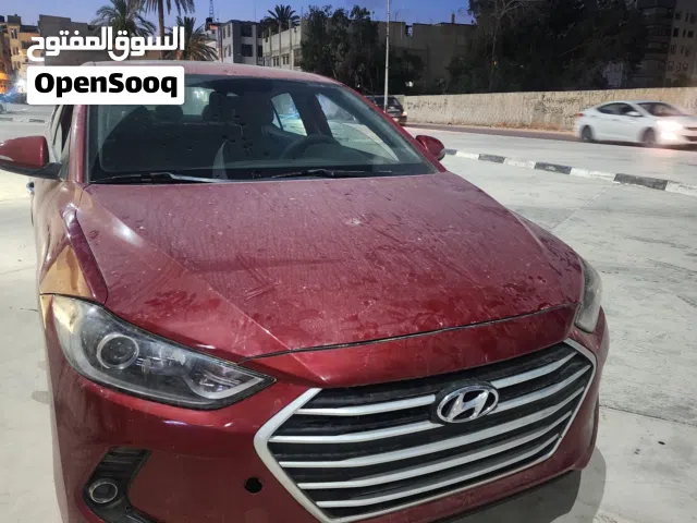 2017 هيونداي النترا Limited