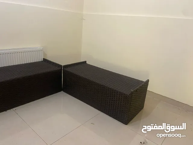 كراسي ثلاثية رنان عدد2 بدون فرشات