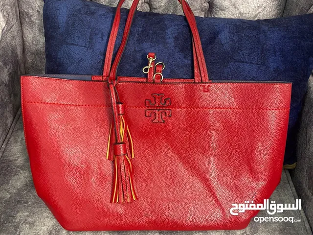 شنتة براند TORY BURCH اصلية مميزة للبيع