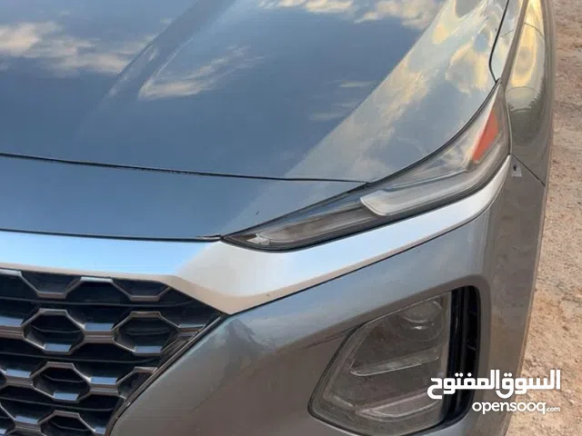Used Hyundai Santa Fe in Dhofar