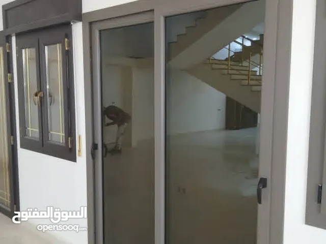 ابواب بي في سي