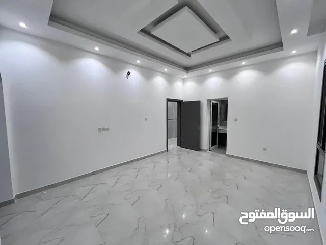 3300 m2 More than 6 bedrooms Villa for Rent in Ajman Al Yasmin